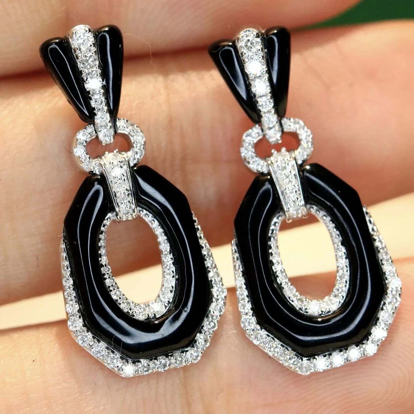 18K天然鑽石-黑瑪瑙耳環 - 第4張圖 18K天然鑽石-黑瑪瑙耳環