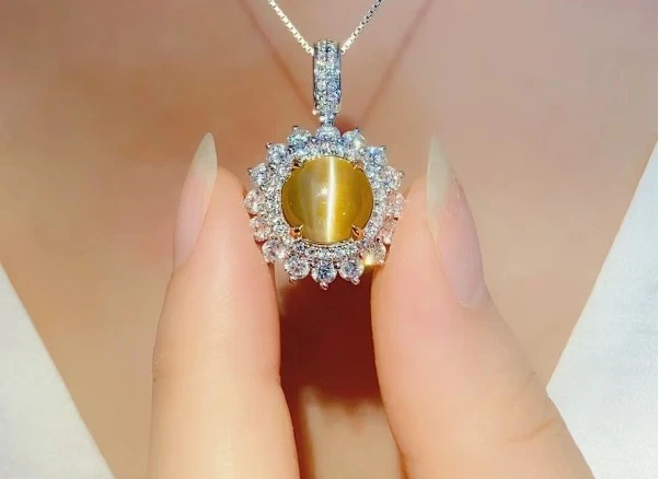 揭開貓眼石的神秘面紗,靈動的貓眼之光為何值得收藏 - 第4張圖 揭開貓眼石的神秘面紗,靈動的貓眼之光為何值得收藏