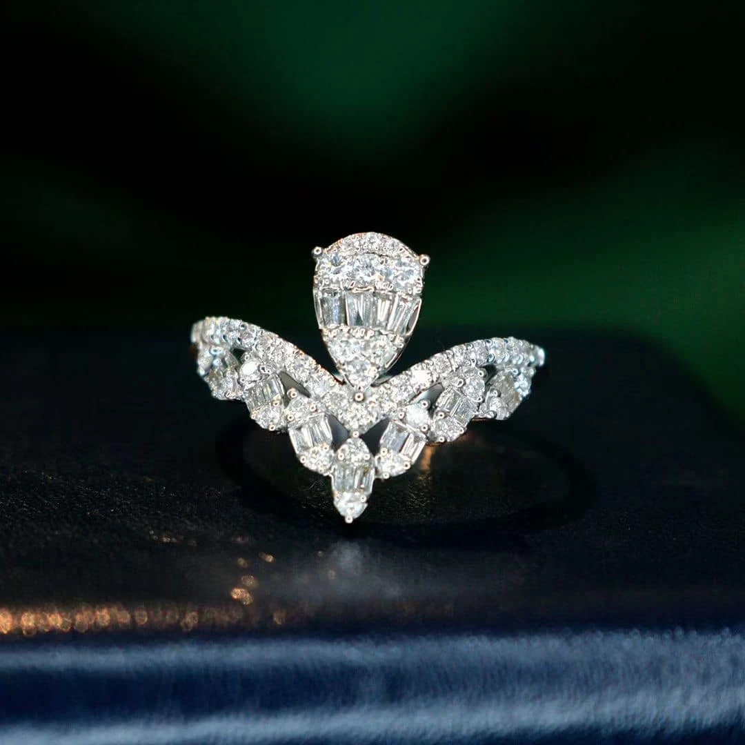 18K天然鑽石-T方V型戒指 - 第6張圖 18K天然鑽石-T方V型戒指