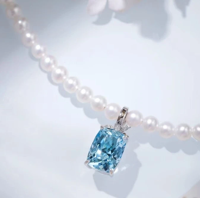 如何挑選海藍寶？鑑定標準與挑選指南