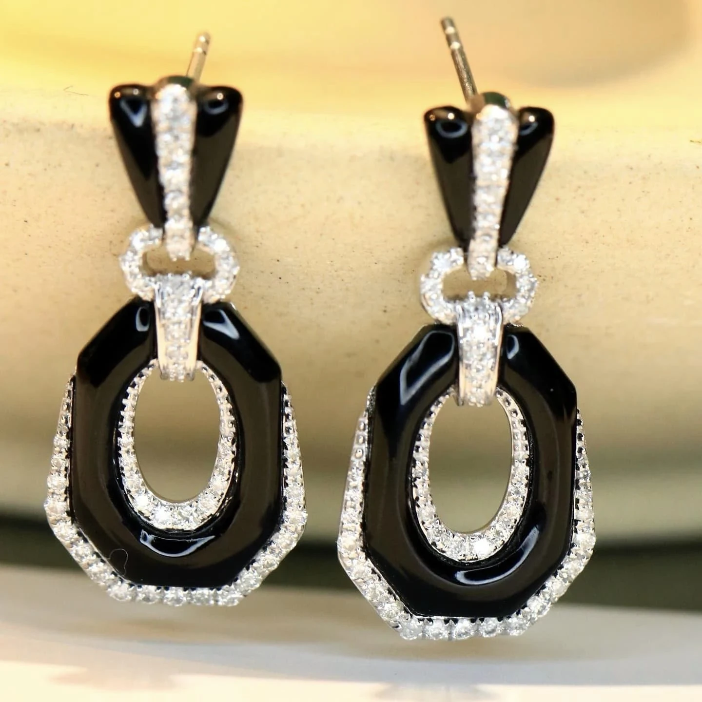 18K天然鑽石-黑瑪瑙耳環 - 第7張圖 18K天然鑽石-黑瑪瑙耳環