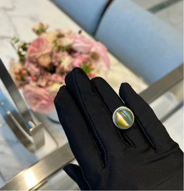 揭開貓眼石的神秘面紗,靈動的貓眼之光為何值得收藏 - 第7張圖 揭開貓眼石的神秘面紗,靈動的貓眼之光為何值得收藏