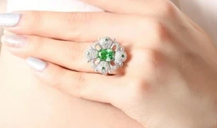 珠寶潛力股:媲美祖母綠的沙佛萊,近年重大的鑑定標準推出 - 第7張圖 珠寶潛力股:媲美祖母綠的沙佛萊,近年重大的鑑定標準推出