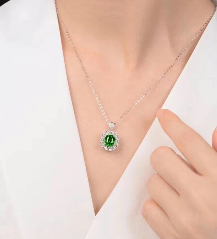 珠寶界有哪些寶藏的「平替寶石」?鑽石、祖母綠及海水珍珠的平價版,人人都能買寶石! (上) - 第8張圖 珠寶界有哪些寶藏的「平替寶石」?鑽石、祖母綠及海水珍珠的平價版,人人都能買寶石! (上)