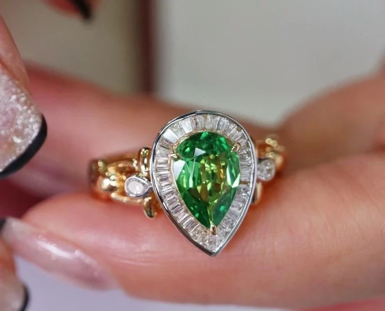 珠寶潛力股:媲美祖母綠的沙佛萊,近年重大的鑑定標準推出 - 第8張圖 珠寶潛力股:媲美祖母綠的沙佛萊,近年重大的鑑定標準推出