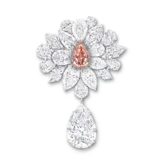 鑽石的秘密一篇就懂!盤點五種熱門的花式鑽石切割 - 第9張圖 鑽石的秘密一篇就懂!盤點五種熱門的花式鑽石切割