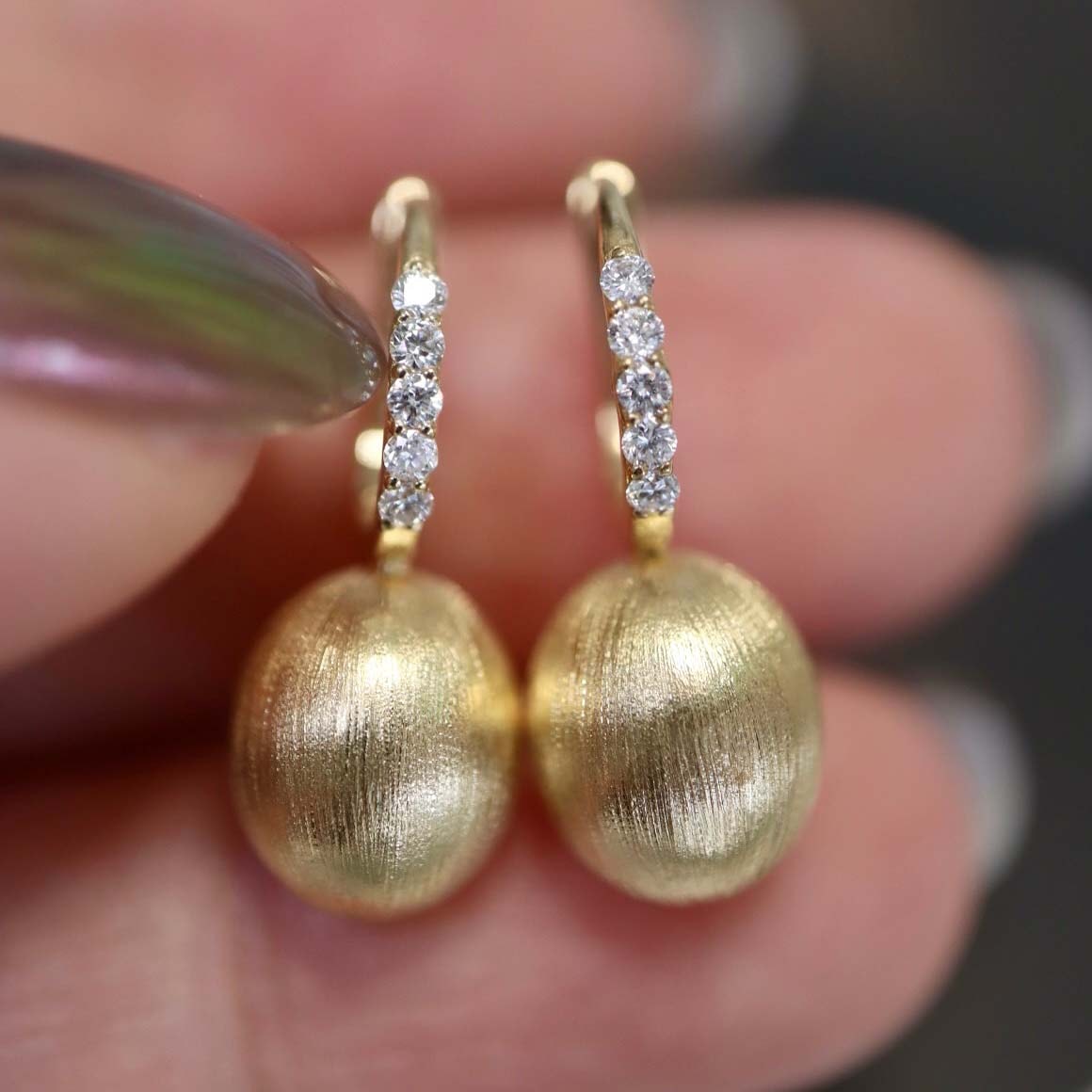 18K天然鑽石-拉絲法式藝術耳扣 - 第4張圖 18K天然鑽石-拉絲法式藝術耳扣