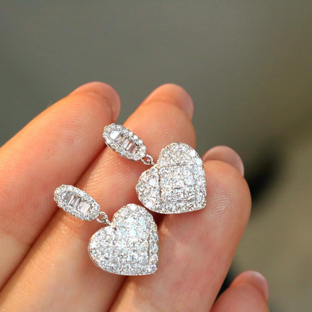 18K天然鑽石-垂墜愛心耳環