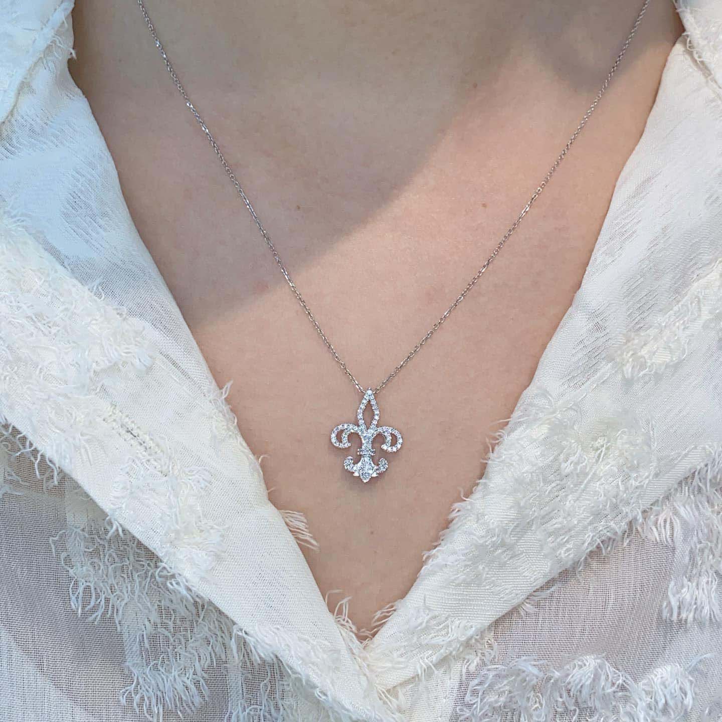 18K天然鑽石-鳶尾花項鍊