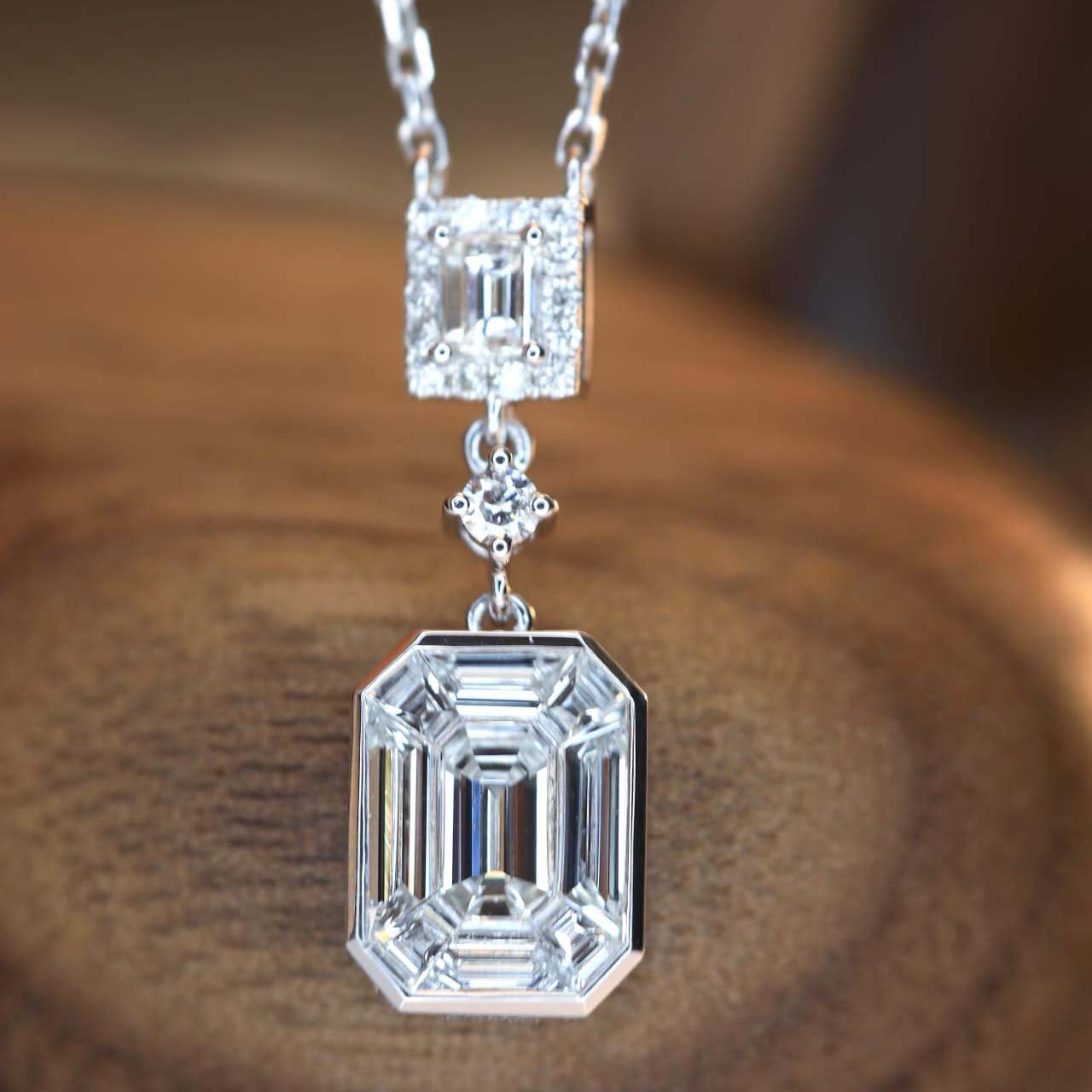 18K天然鑽石-祖母綠型拼鑲項鍊 - 第3張圖 18K天然鑽石-祖母綠型拼鑲項鍊