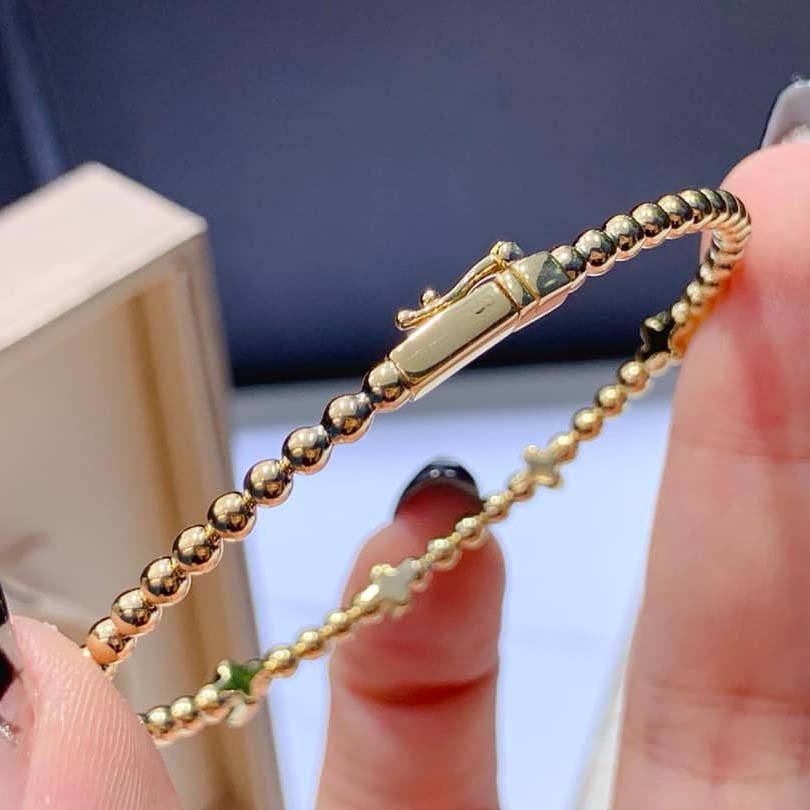 18K天然鑽石-INS四葉草高彈力手鐲