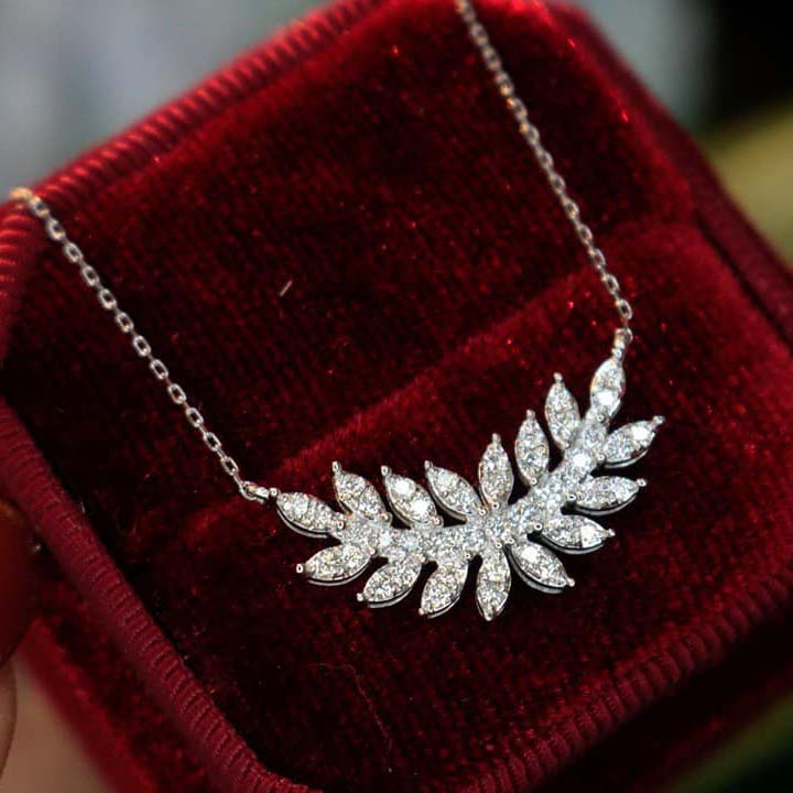 18K天然鑽石-氣質亮眼羽毛項鍊