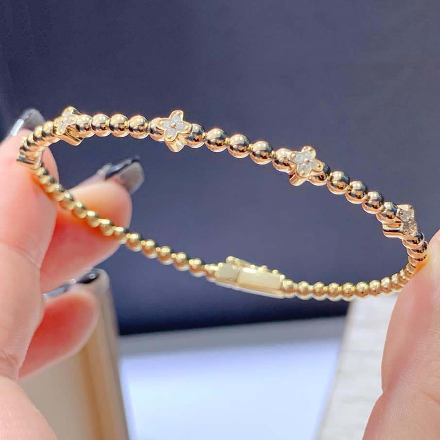 18K天然鑽石-INS四葉草高彈力手鐲