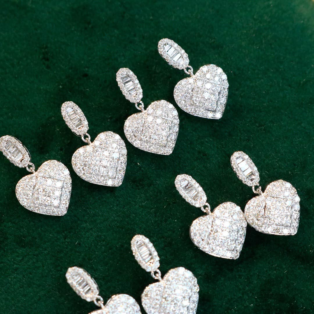 18K天然鑽石-垂墜愛心耳環