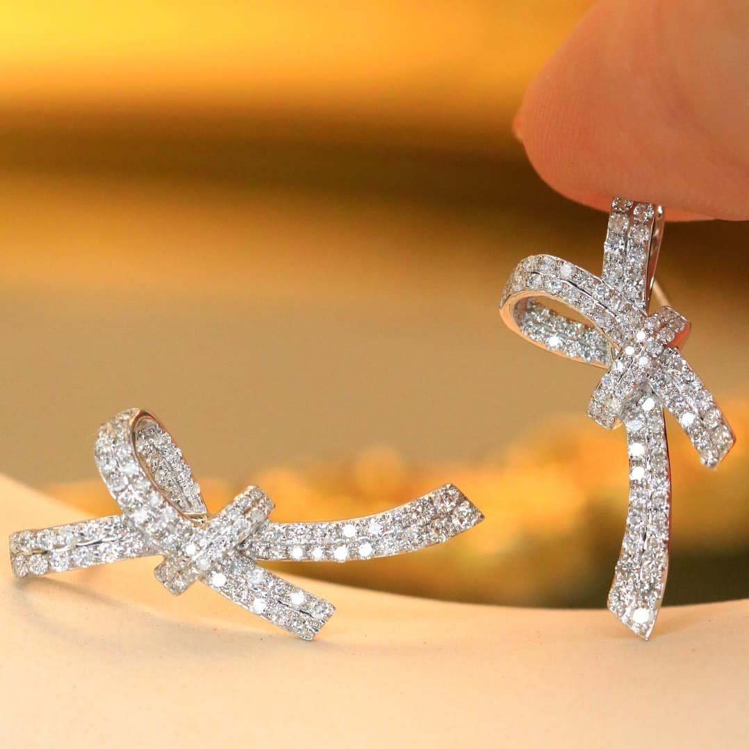 18K天然鑽石-蝴蝶結優雅耳環 - 第5張圖 18K天然鑽石-蝴蝶結優雅耳環