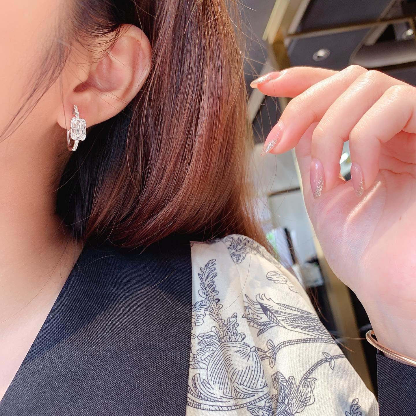 18K天然鑽石-氣質閃亮耳環