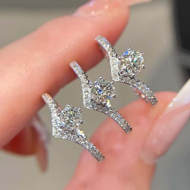 18K天然鑽石-氣質V型皇冠戒指 - 第6張圖 18K天然鑽石-氣質V型皇冠戒指