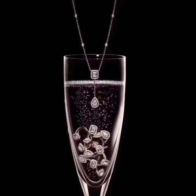 18K天然鑽石-氣質垂墜項鍊