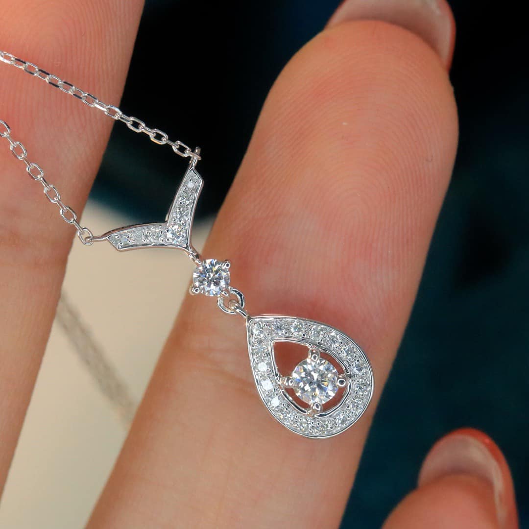 18K天然鑽石-精緻水滴項鍊