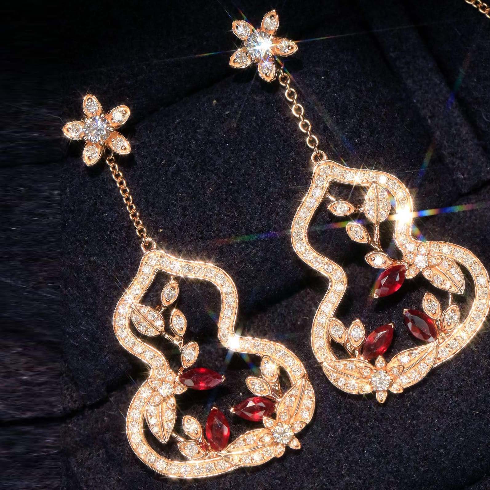 18K天然紅寶石鑽石-國風葫蘆花繁葉茂系列耳環 - 第3張圖 18K天然紅寶石鑽石-國風葫蘆花繁葉茂系列耳環