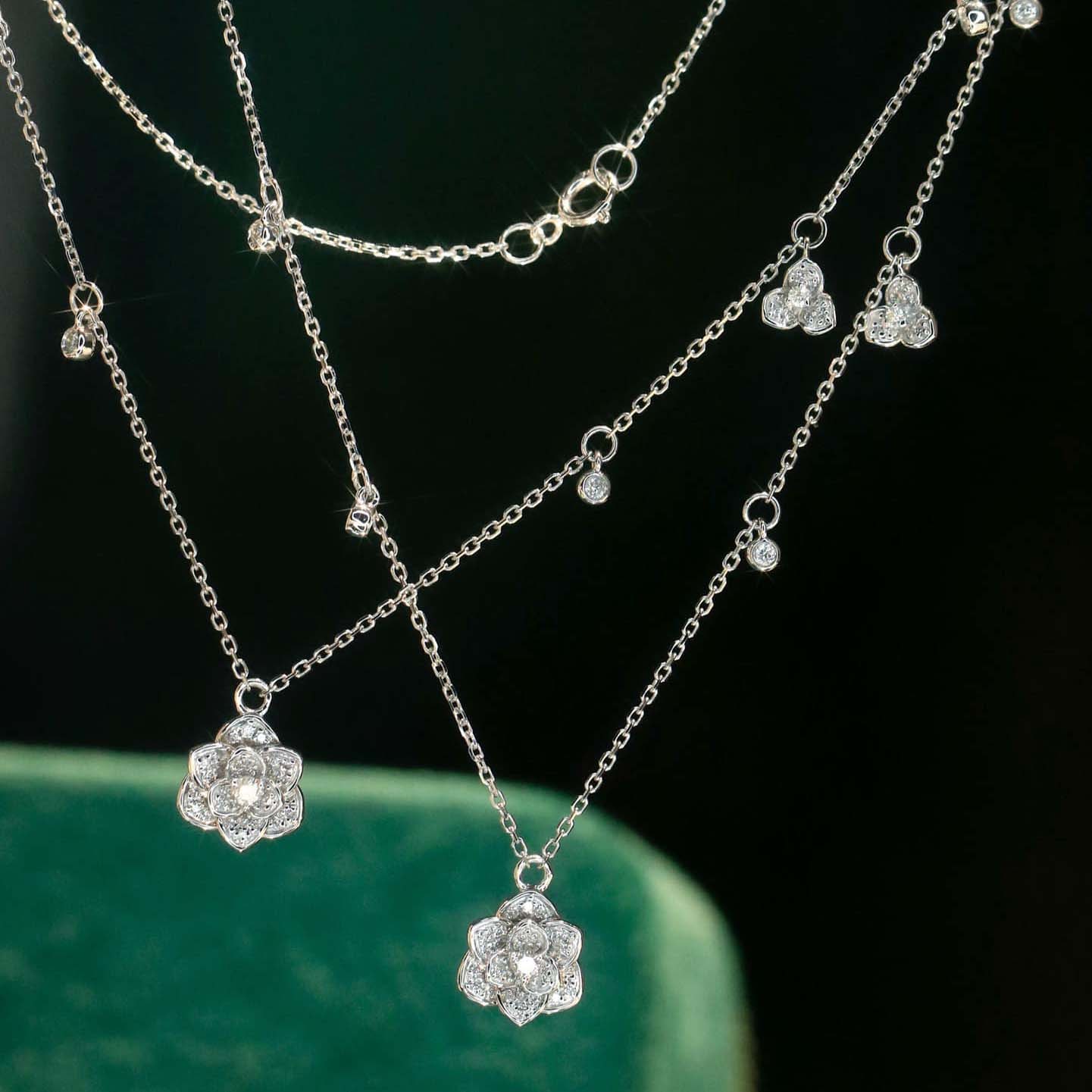 18K天然鑽石-精緻山茶花項鍊