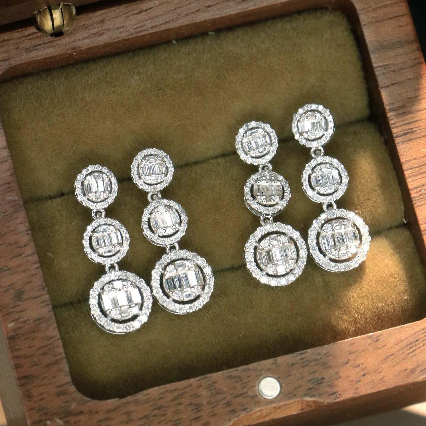 18K天然鑽石-漸變圓形冰糖耳環 - 第6張圖 18K天然鑽石-漸變圓形冰糖耳環