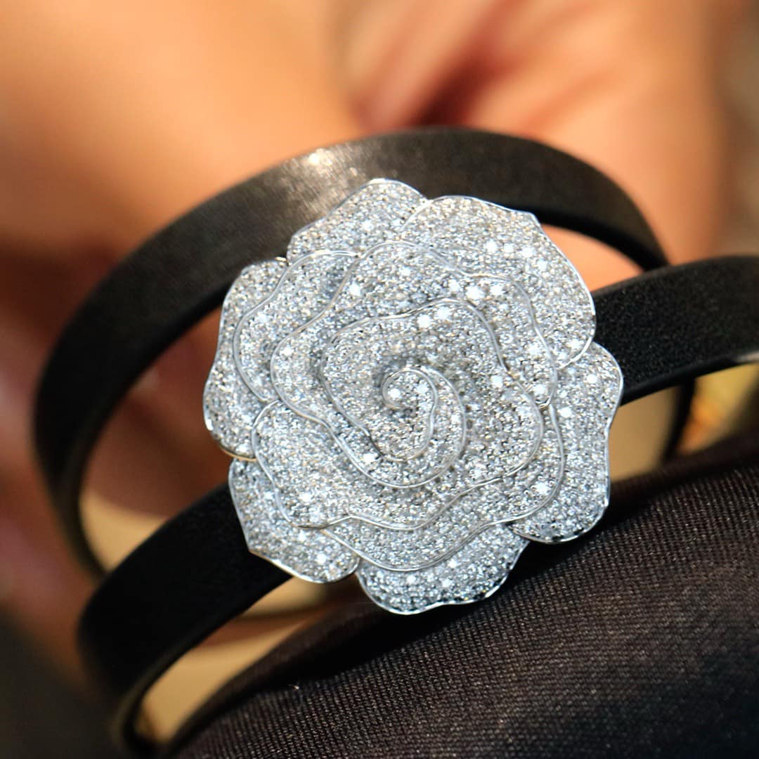 18K天然鑽石-華麗花朵多用墜飾 - 第10張圖 18K天然鑽石-華麗花朵多用墜飾