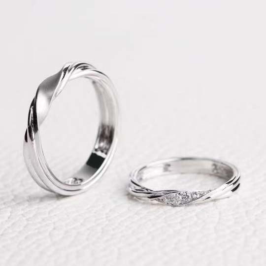 婚戒系列-輕輕扭轉對戒訂製