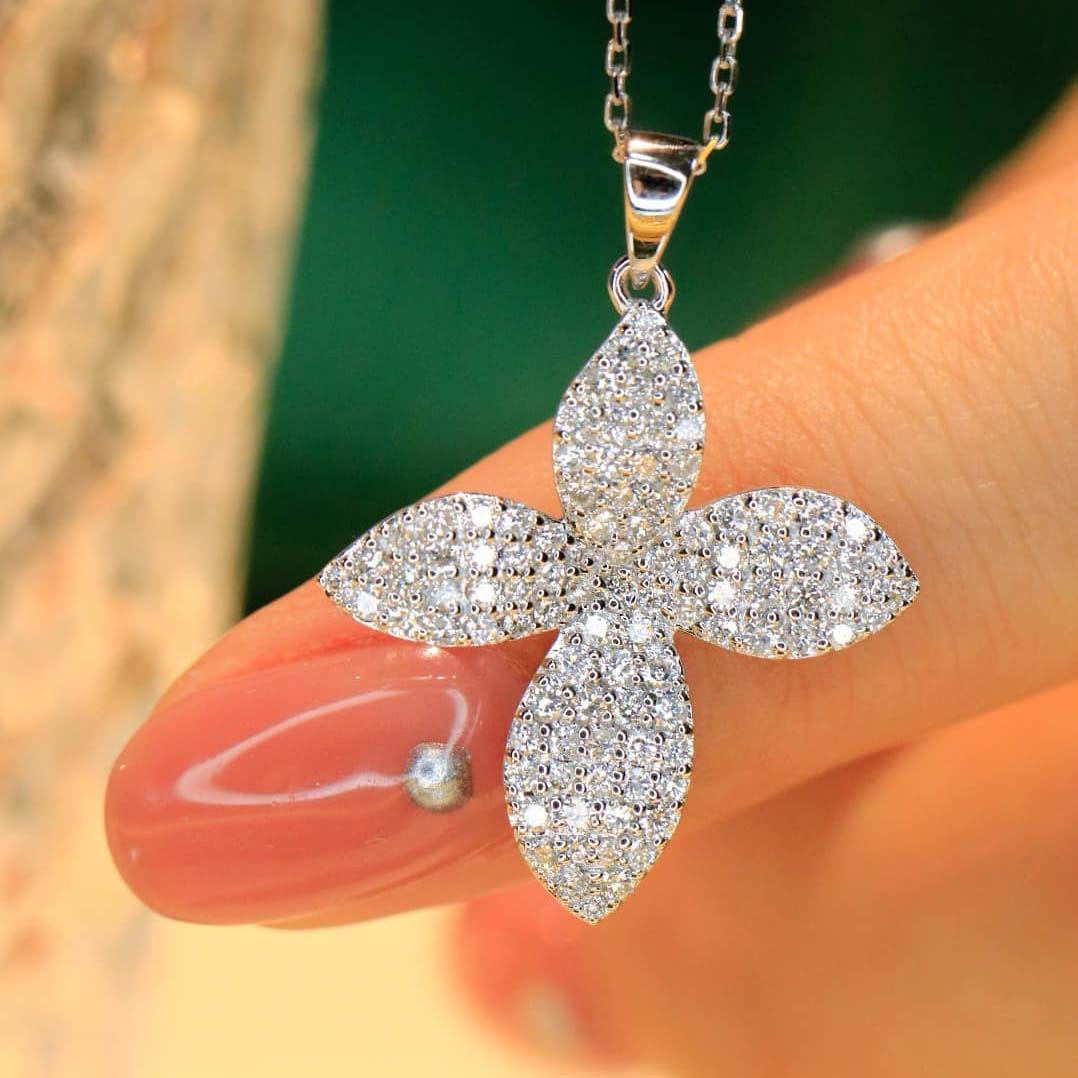 18K天然鑽石-四季蝴蝶花項鍊/耳環/戒指