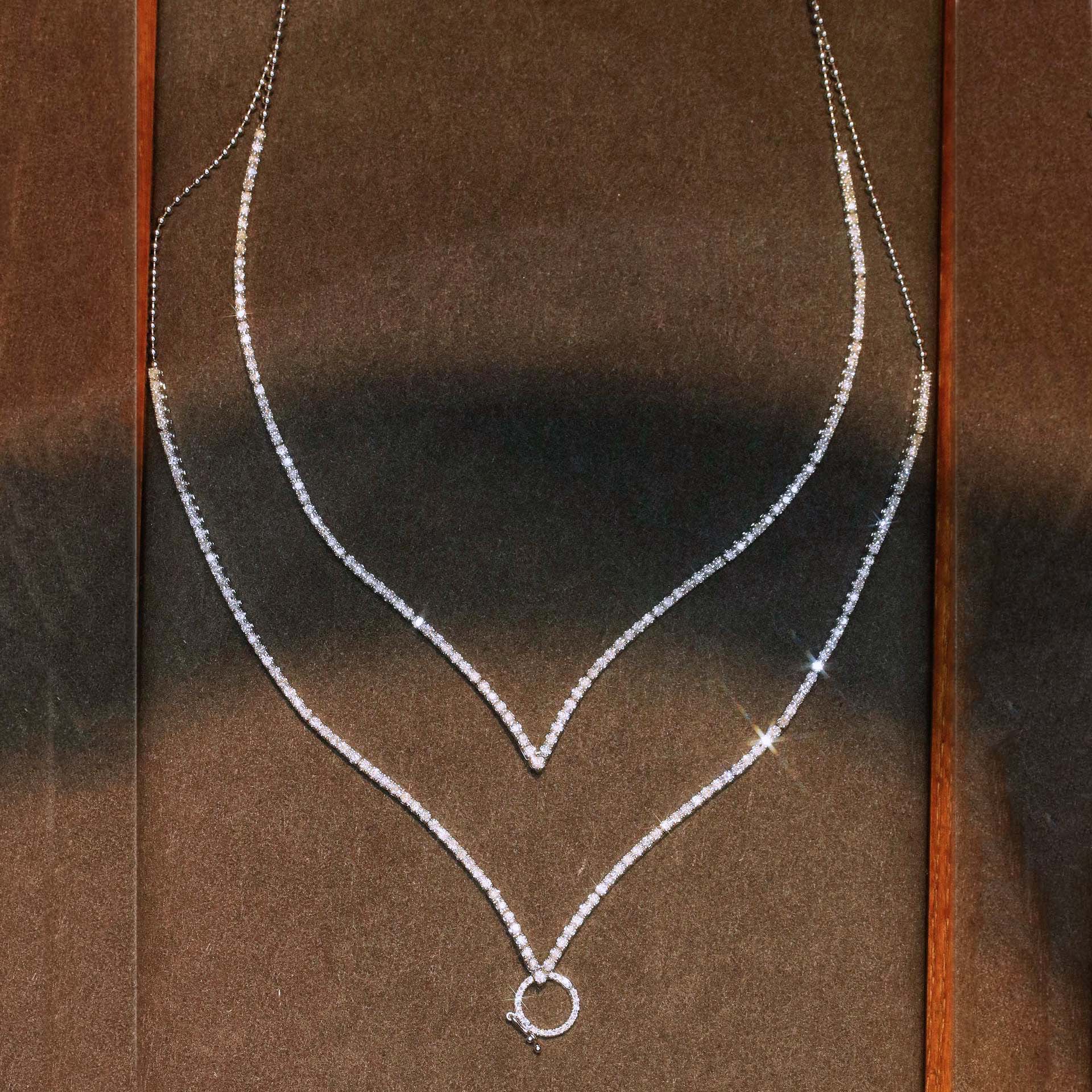 18K天然鑽石-V形萬能扣項鍊 - 第4張圖 18K天然鑽石-V形萬能扣項鍊