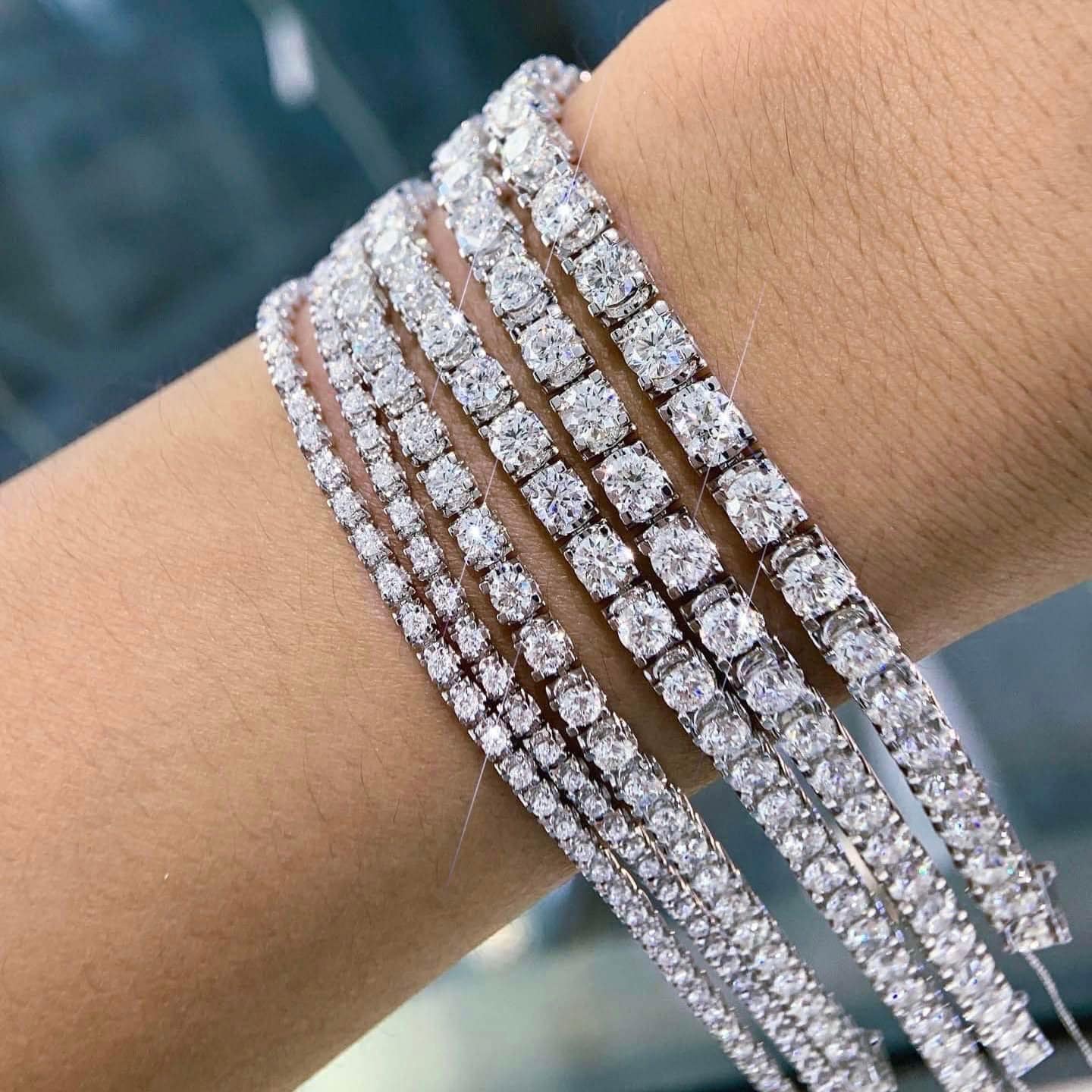 05 18K天然鑽石-經典爆閃手鍊