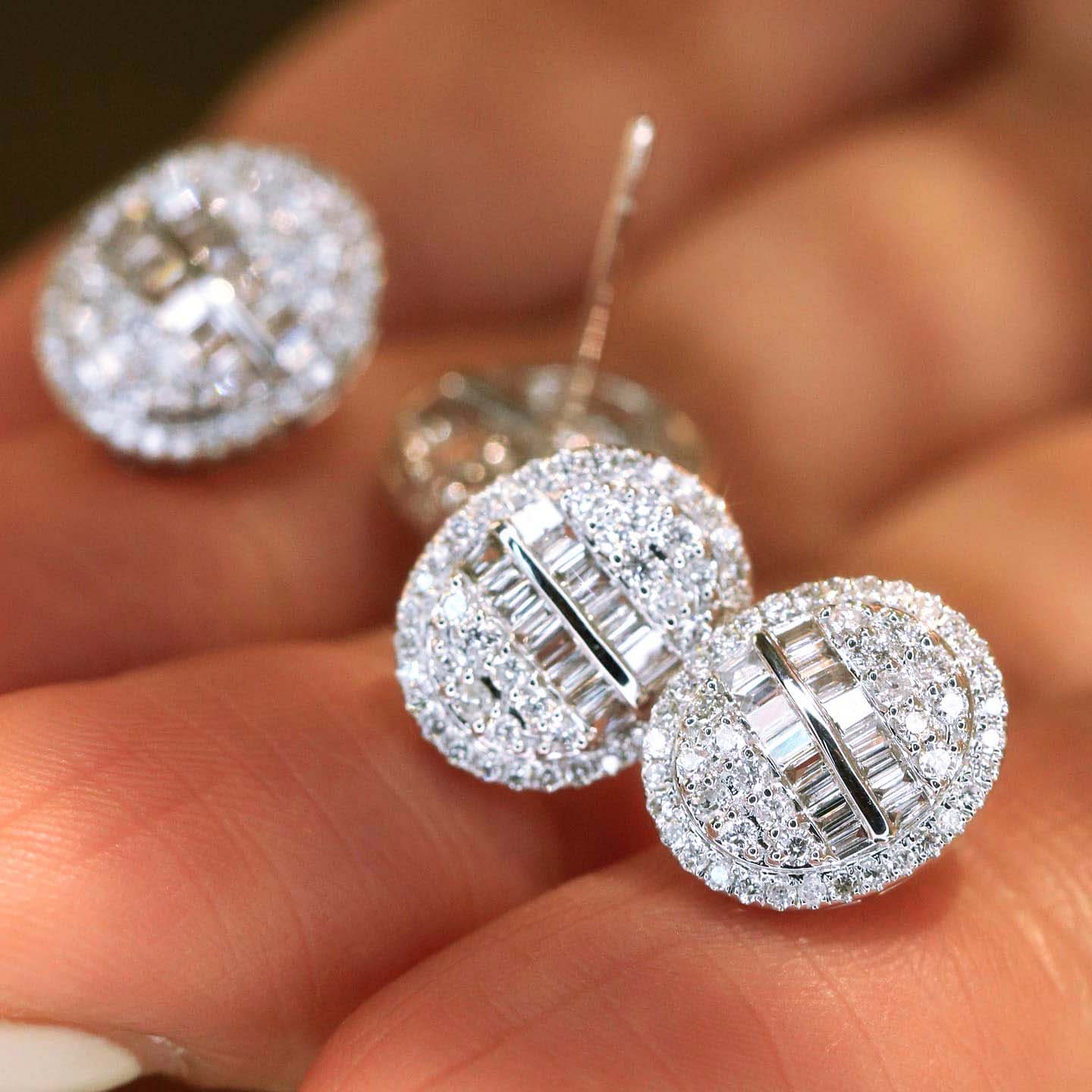 18K天然鑽石-鴿子蛋型拼鑲項鍊/耳環 - 第11張圖 18K天然鑽石-鴿子蛋型拼鑲項鍊/耳環