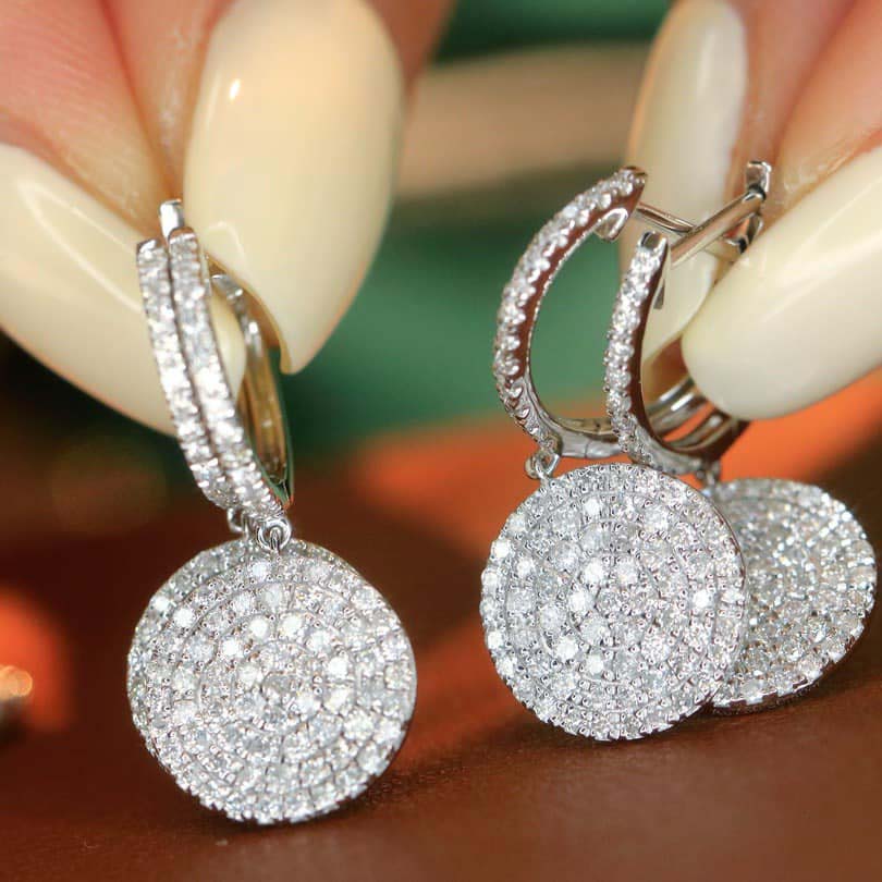 18K天然鑽石-大圓形垂墜耳環 - 第4張圖 18K天然鑽石-大圓形垂墜耳環