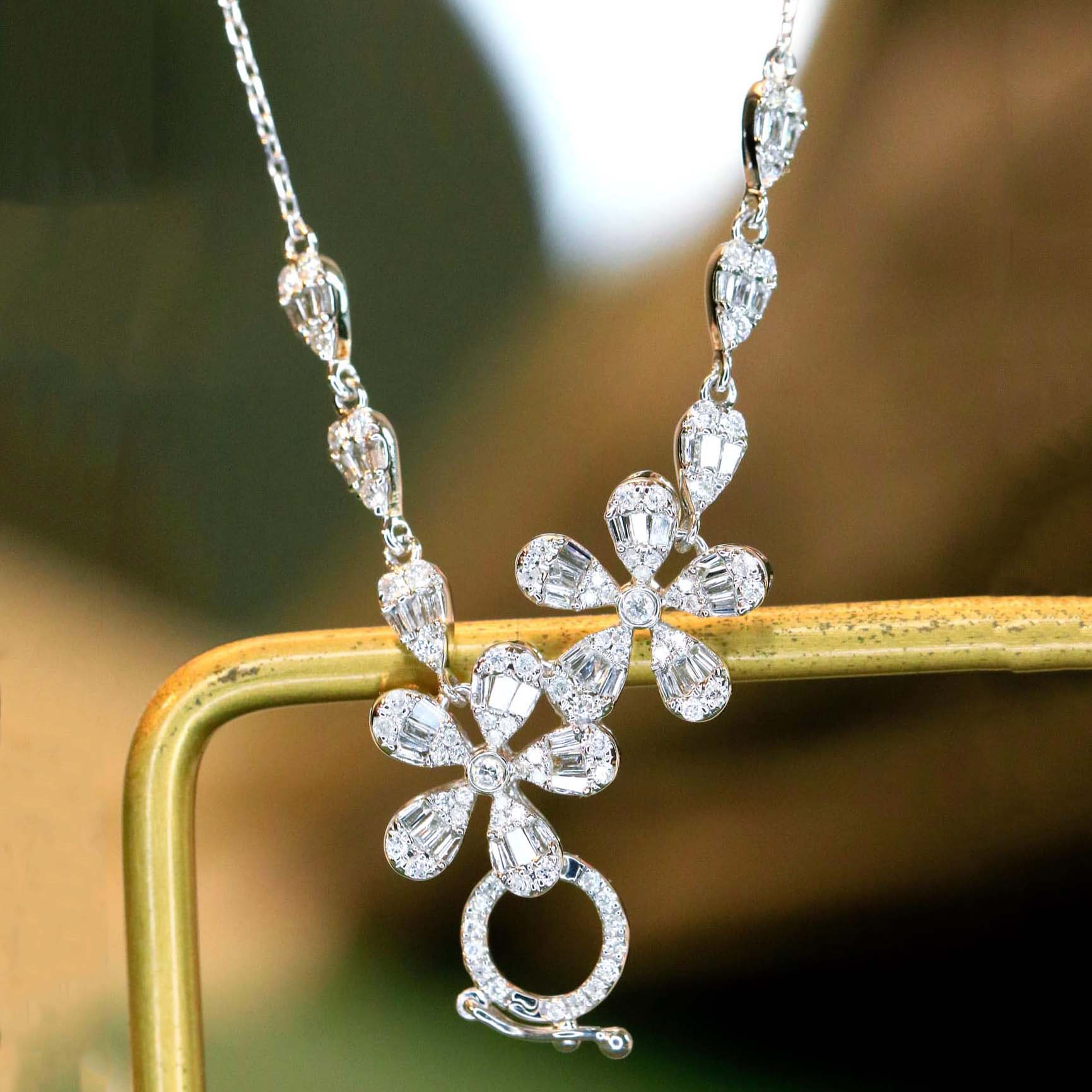 18K天然鑽石-雙花朵不規則萬能扣項鍊 - 第6張圖 18K天然鑽石-雙花朵不規則萬能扣項鍊