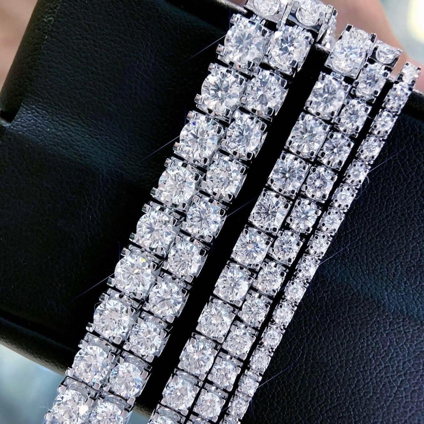 08 18K天然鑽石-經典爆閃手鍊