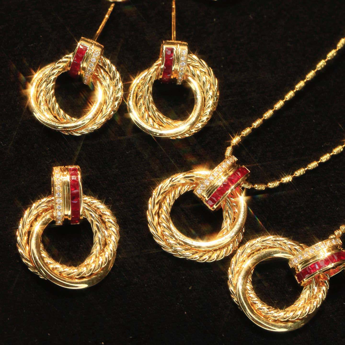 18K天然鑽石-紅寶石三環墜飾/耳環 - 第9張圖 18K天然鑽石-紅寶石三環墜飾/耳環