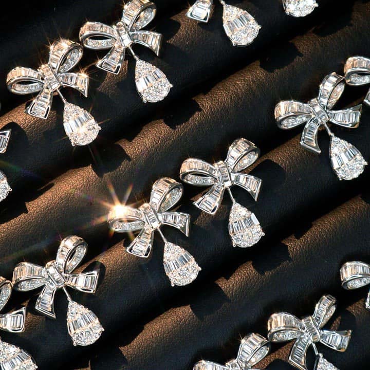 18K天然鑽石-蝴蝶大垂墜耳環