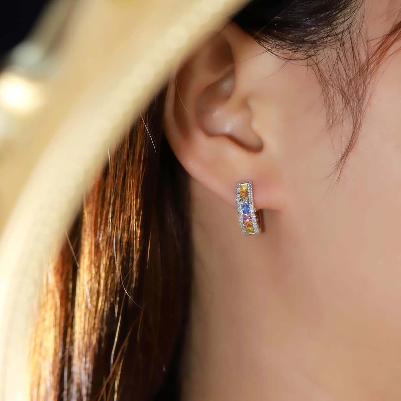 18K天然鑽石-彩藍寶彩虹系列耳環