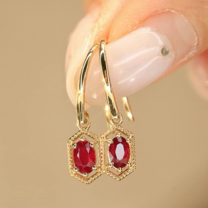 18K天然紅寶石-貴族經典垂墜耳環 - 第3張圖 18K天然紅寶石-貴族經典垂墜耳環