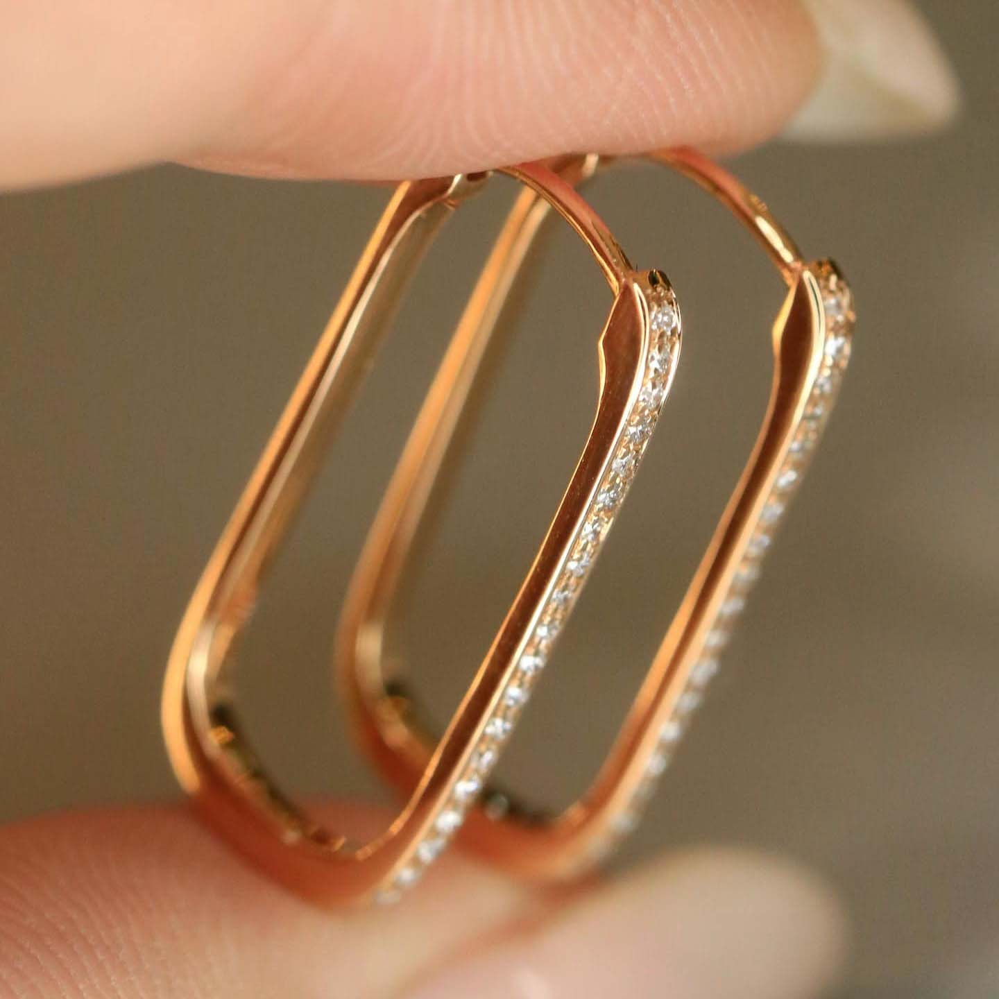 18K天然鑽石-簡約長方形氣質耳環