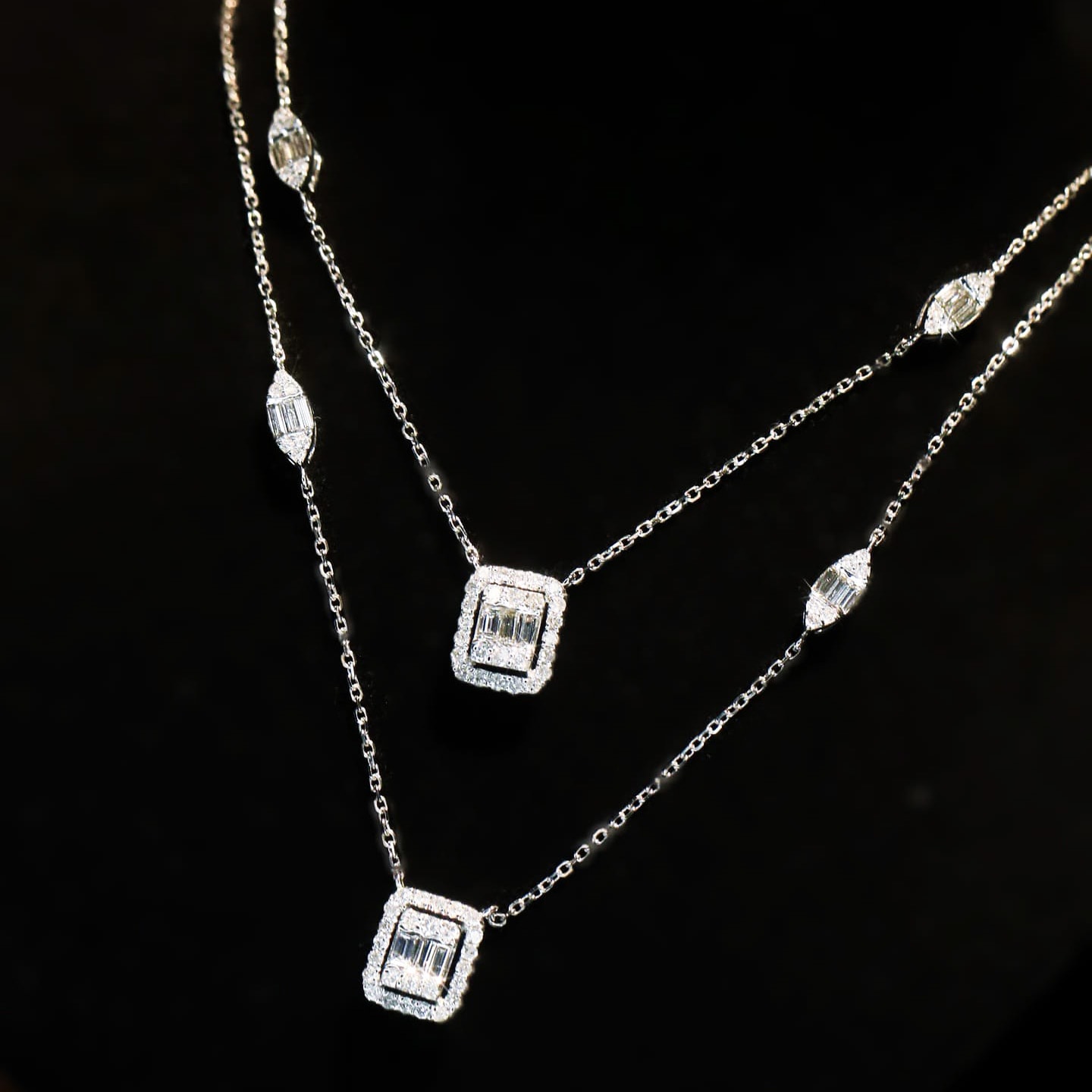 18K天然鑽石-馬眼拼鑲輕奢項鍊