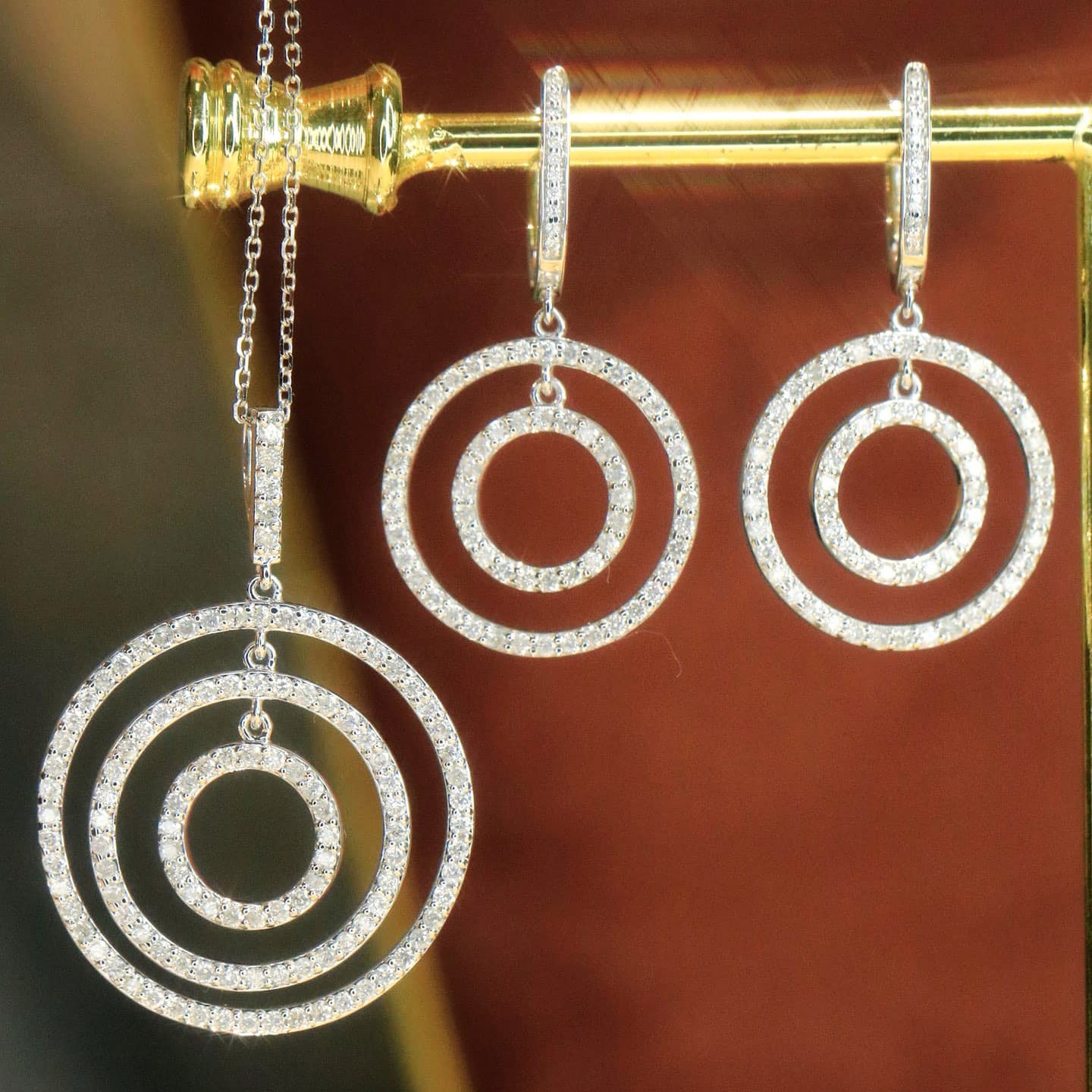 18K天然鑽石-雙層圓形耳環/項鍊