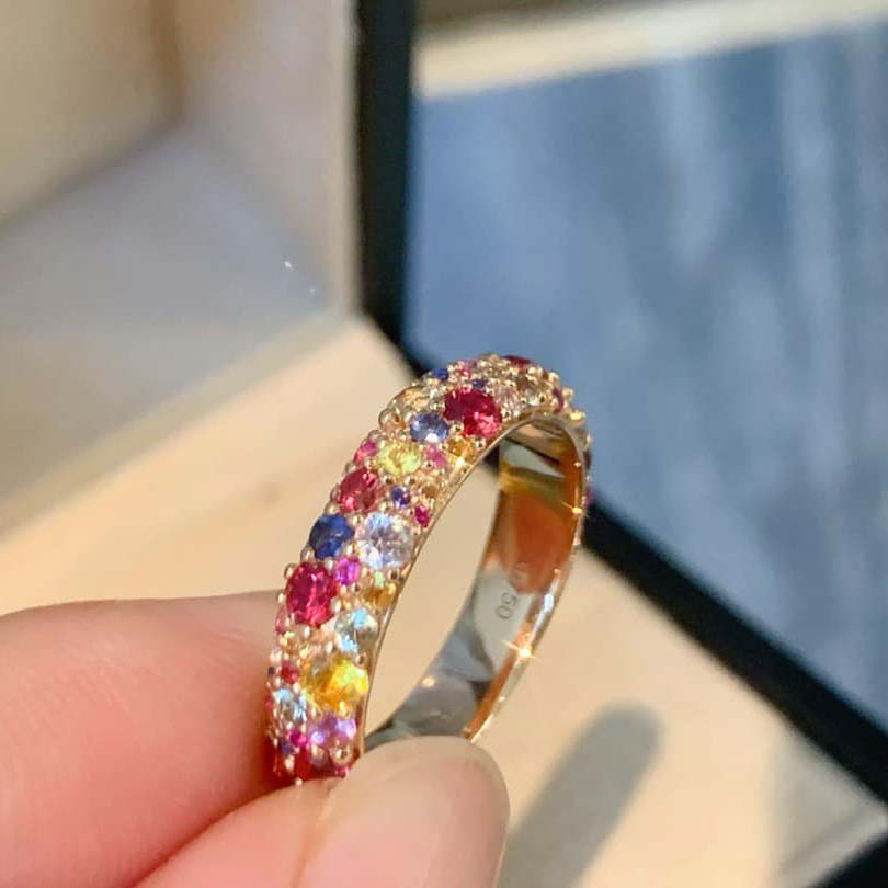 18K天然彩色藍寶石-莫奈花園彩虹戒指