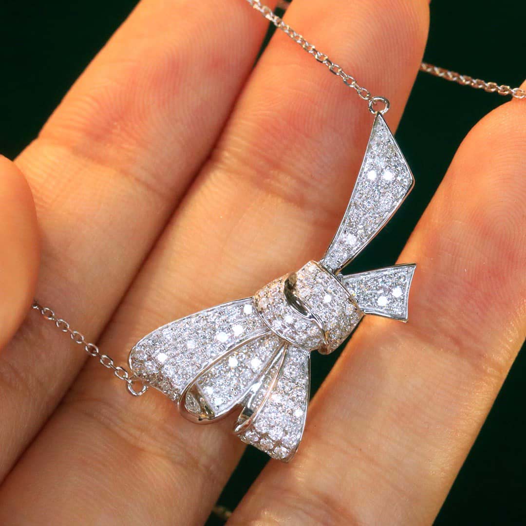 18K天然鑽石-夢幻蝴蝶結項鍊