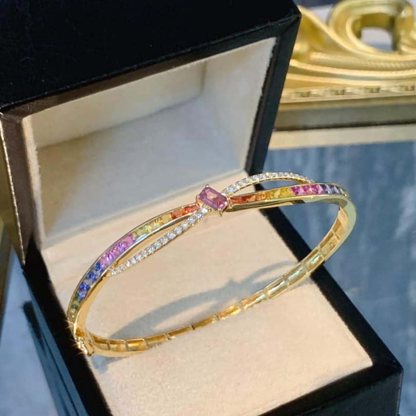 18K天然鑽石-彩虹藍寶石手鐲 - 第11張圖 18K天然鑽石-彩虹藍寶石手鐲