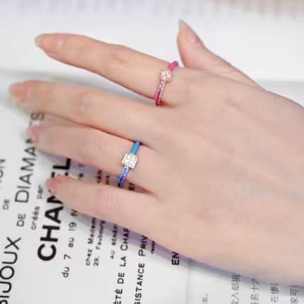 18K天然彩色藍寶石-多巴胺彩虹色戒指