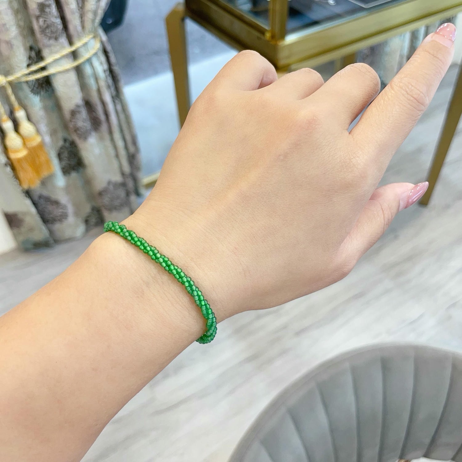 天然翡翠-A貨翡翠纏綿婉轉珠串