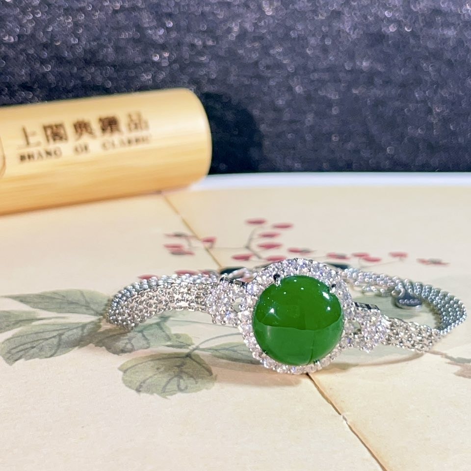 天然翡翠-蛋面翡翠高雅手鍊