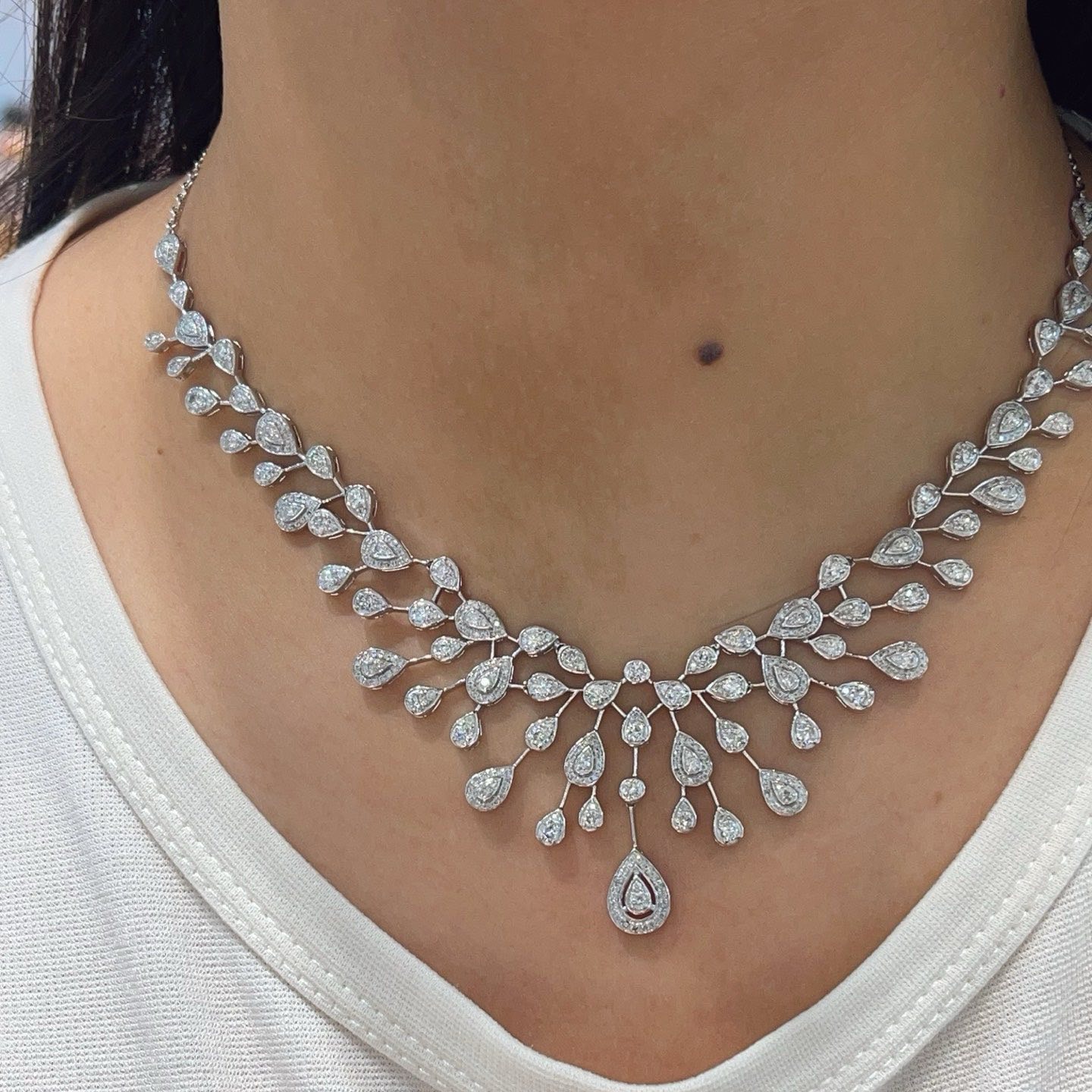 18K天然鑽石-華麗大女主項鍊