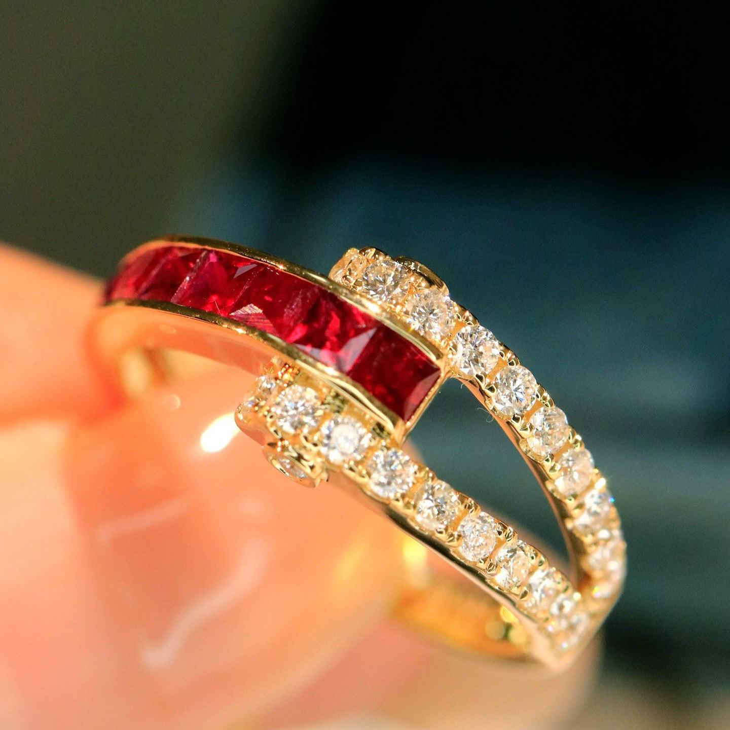 18K天然紅寶石-無邊鑲嵌復古戒指